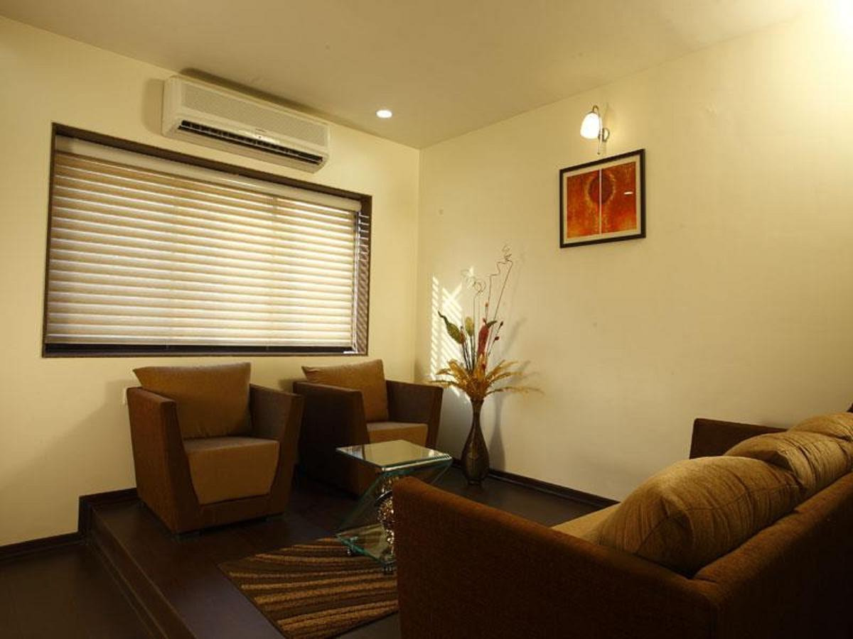 Motel Visava Mahād Rom bilde