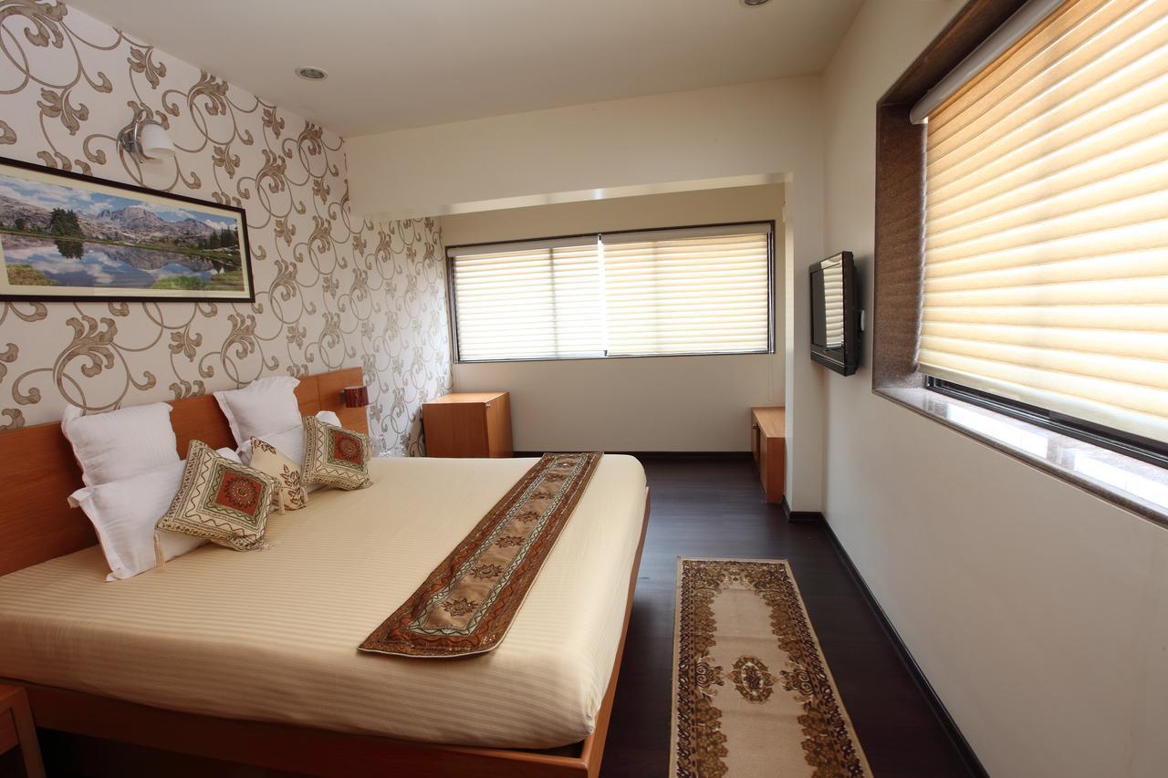 Motel Visava Mahād Rom bilde