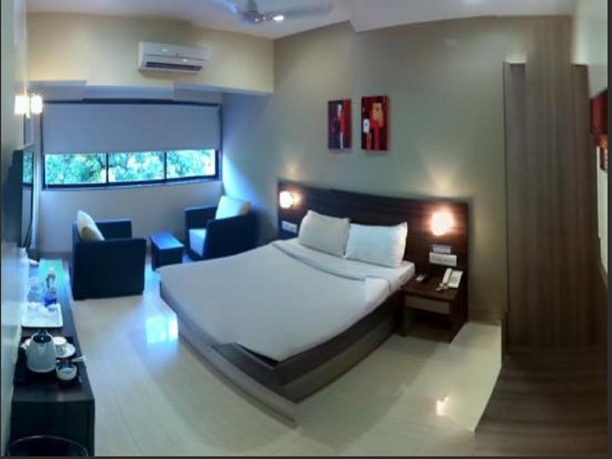 Motel Visava Mahād Rom bilde
